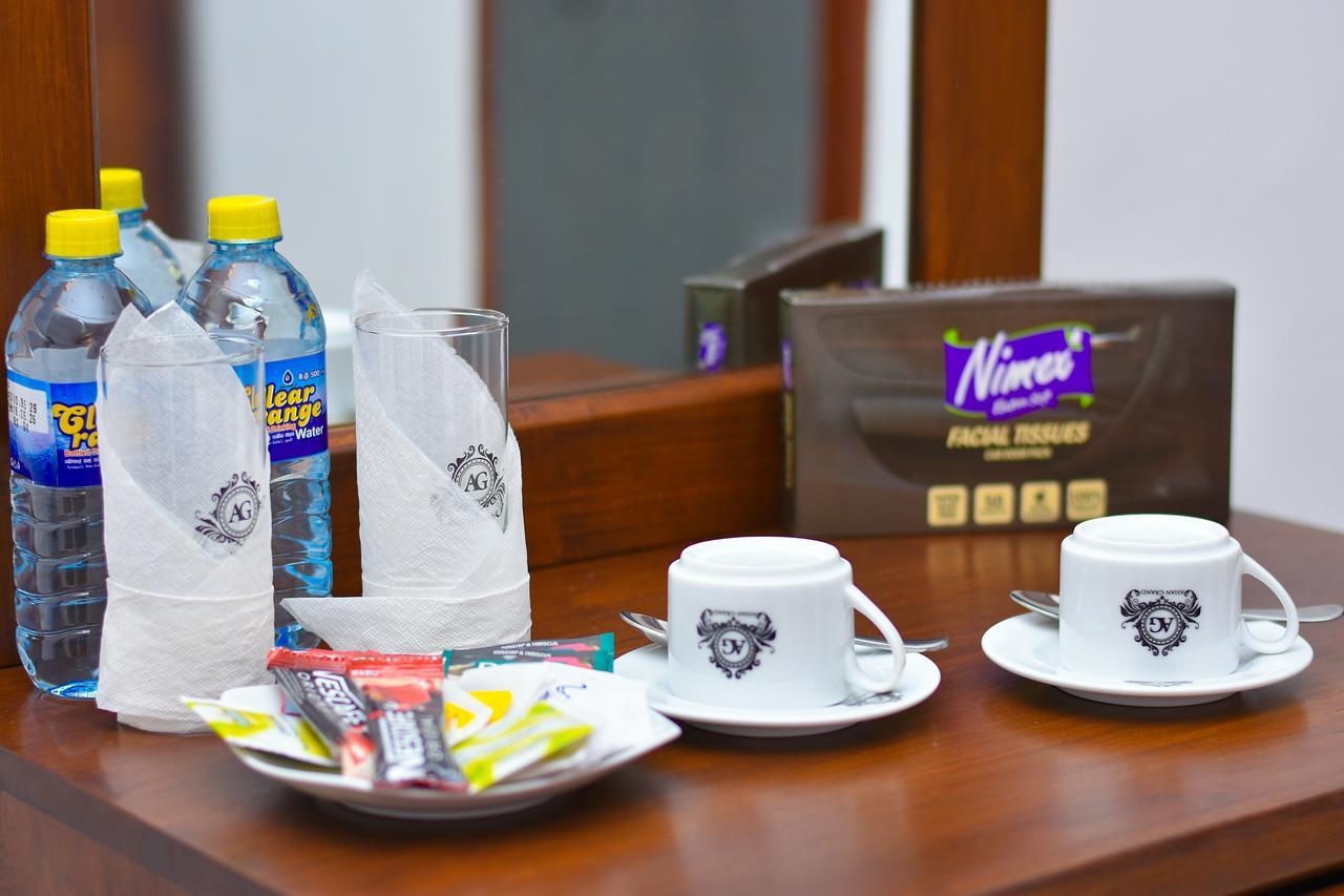 Asian Grand Hotel Negombo Dış mekan fotoğraf