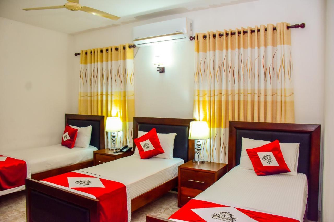 Asian Grand Hotel Negombo Dış mekan fotoğraf