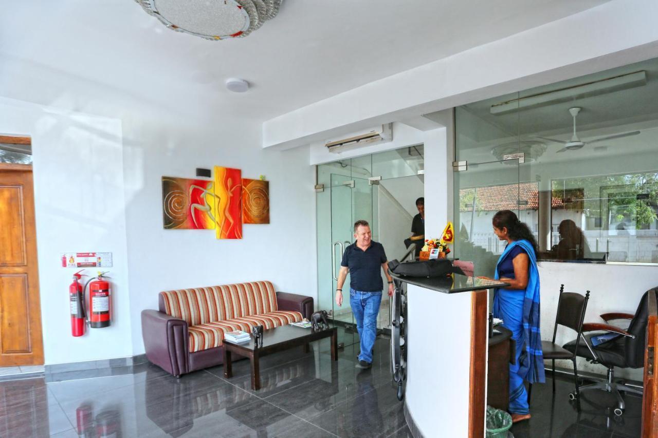 Asian Grand Hotel Negombo Dış mekan fotoğraf