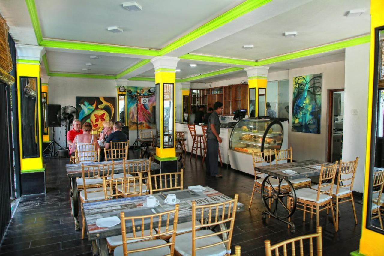 Asian Grand Hotel Negombo Dış mekan fotoğraf
