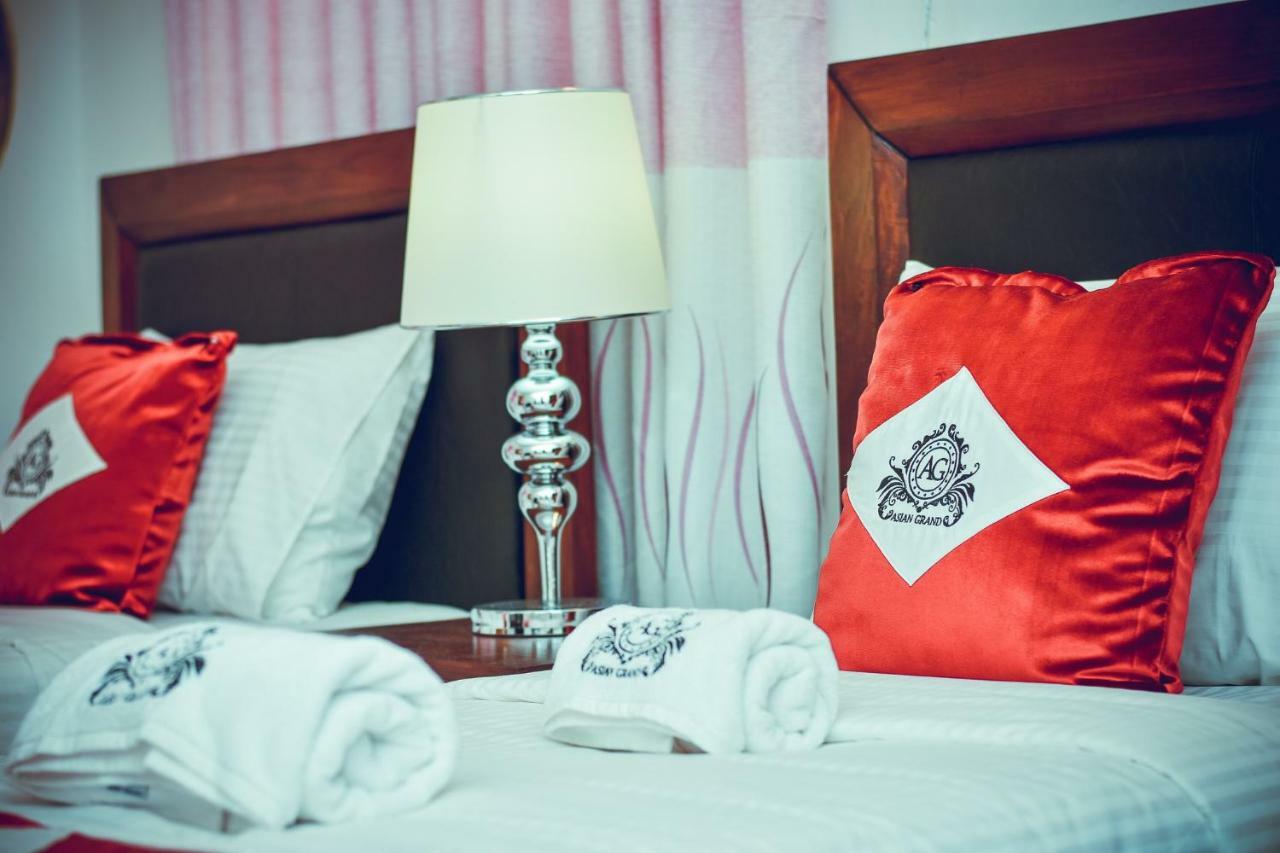 Asian Grand Hotel Negombo Dış mekan fotoğraf